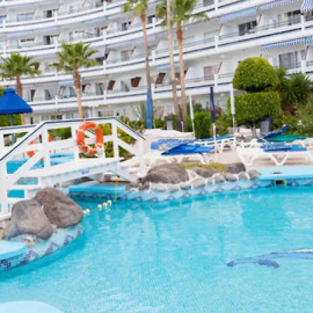2 Bedroom Aprt Ocean View Apartment